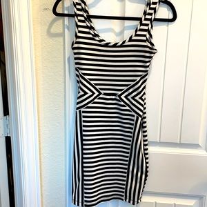 Smalll dresss